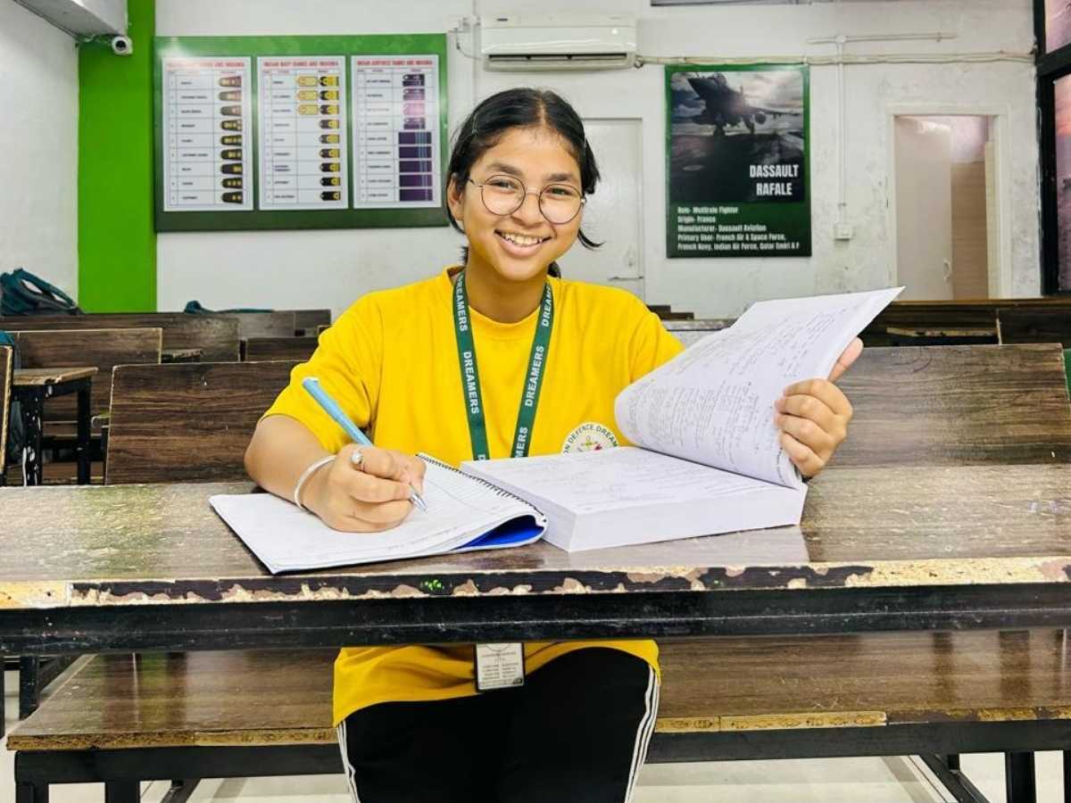 mns ddd student