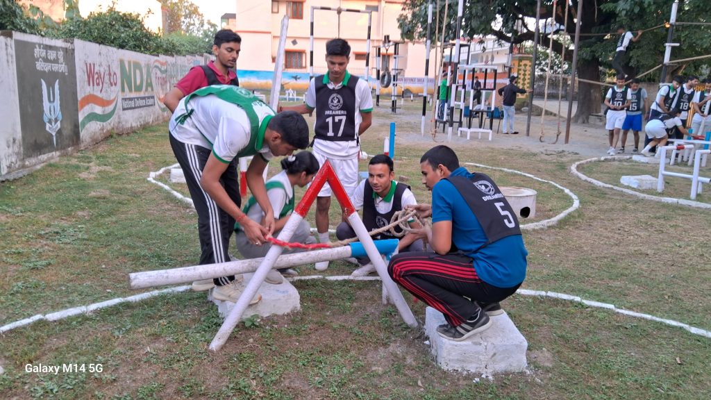 ssb activity with student doon defence dreamers gallery