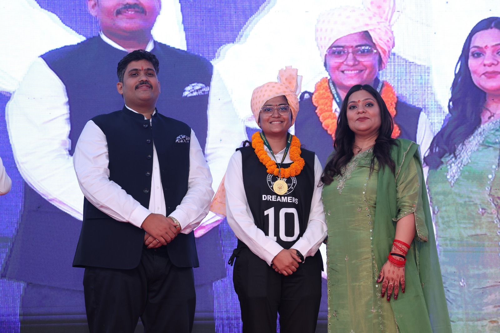 AFCAT Success Story of Jinisha Nandecha: Recommended from 3 AFSB Gandhinagar Success Story of Jinisha Nandecha AFSB