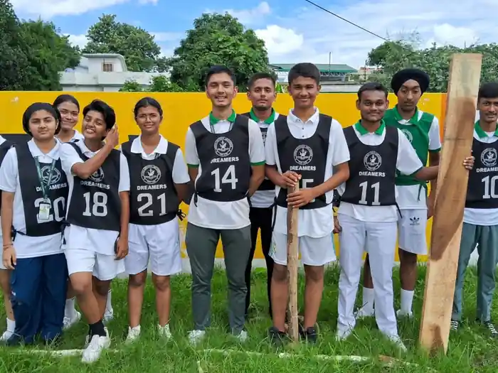 SSB candidates participating in outdoor group task practice during training