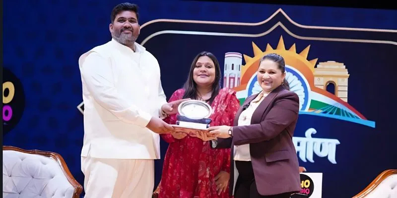 Major Prajakta Desai with Shree Hariom Chaudhary at Rashtriya Nirman Utsav organized by Doon Defence Dreamers