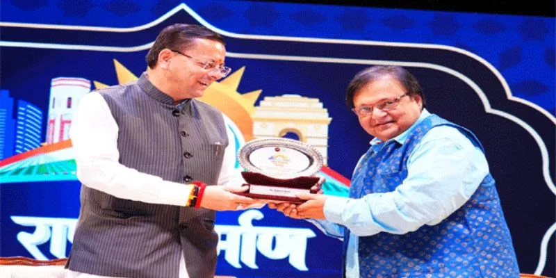 Pushkar Singh Dhami with Rakesh Bedi at Rashtriya Nirman Utsav organized by Doon Defence Dreamers